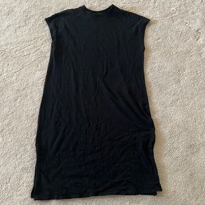 Universal Thread black dress